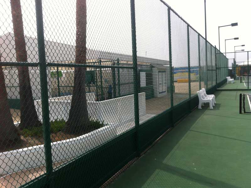 chain link fence in los angeles