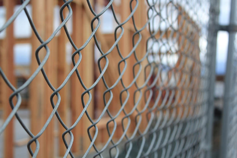 a chain link fence near me